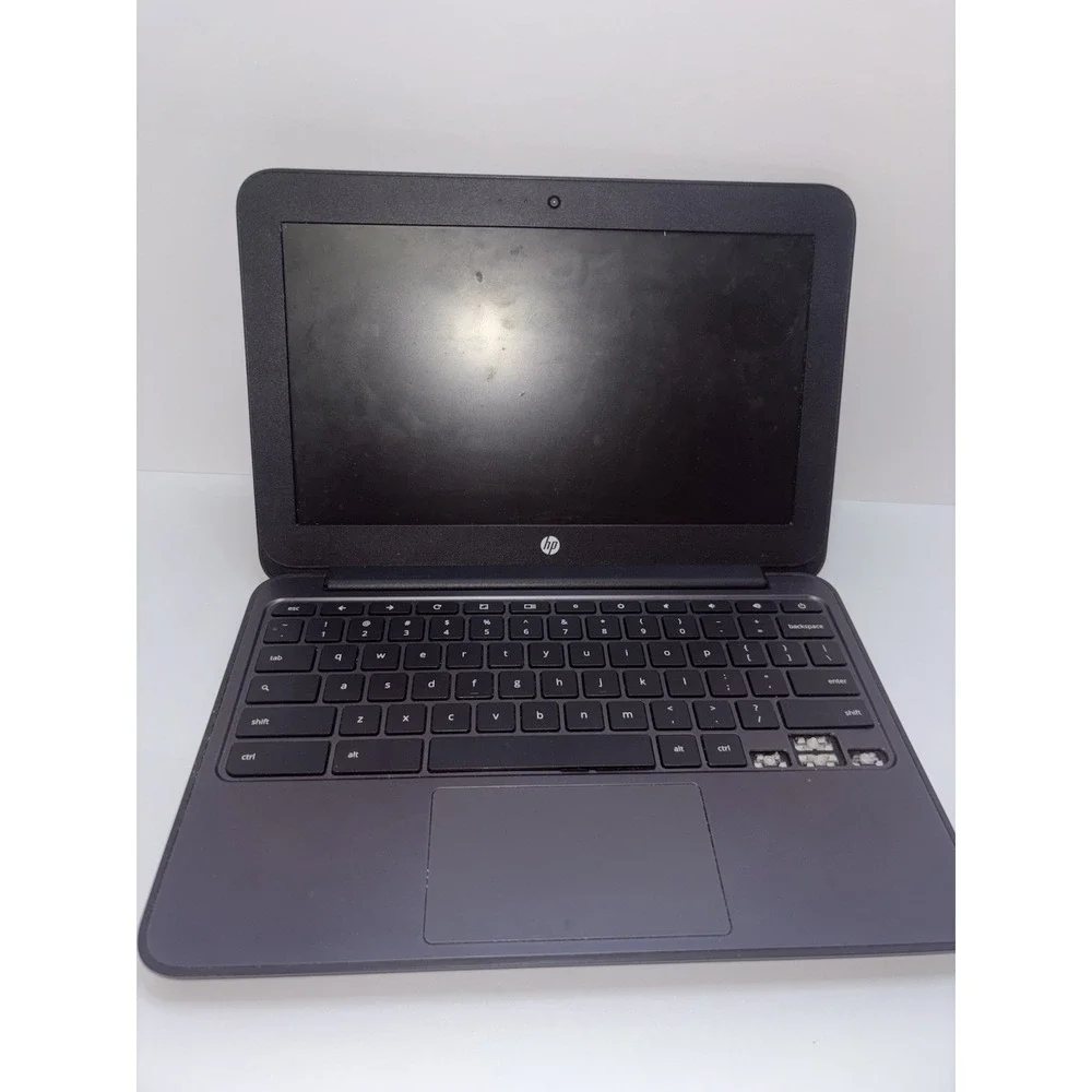 HP Chromebook‎ 11 G5 EE, a compact 11.6-inch laptop w Charger See Pictures Keys